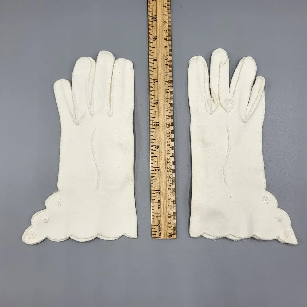 Hansen Vintage Formal Gloves Womens Scalloped Edge Mid-Century Cream 3 Sets
